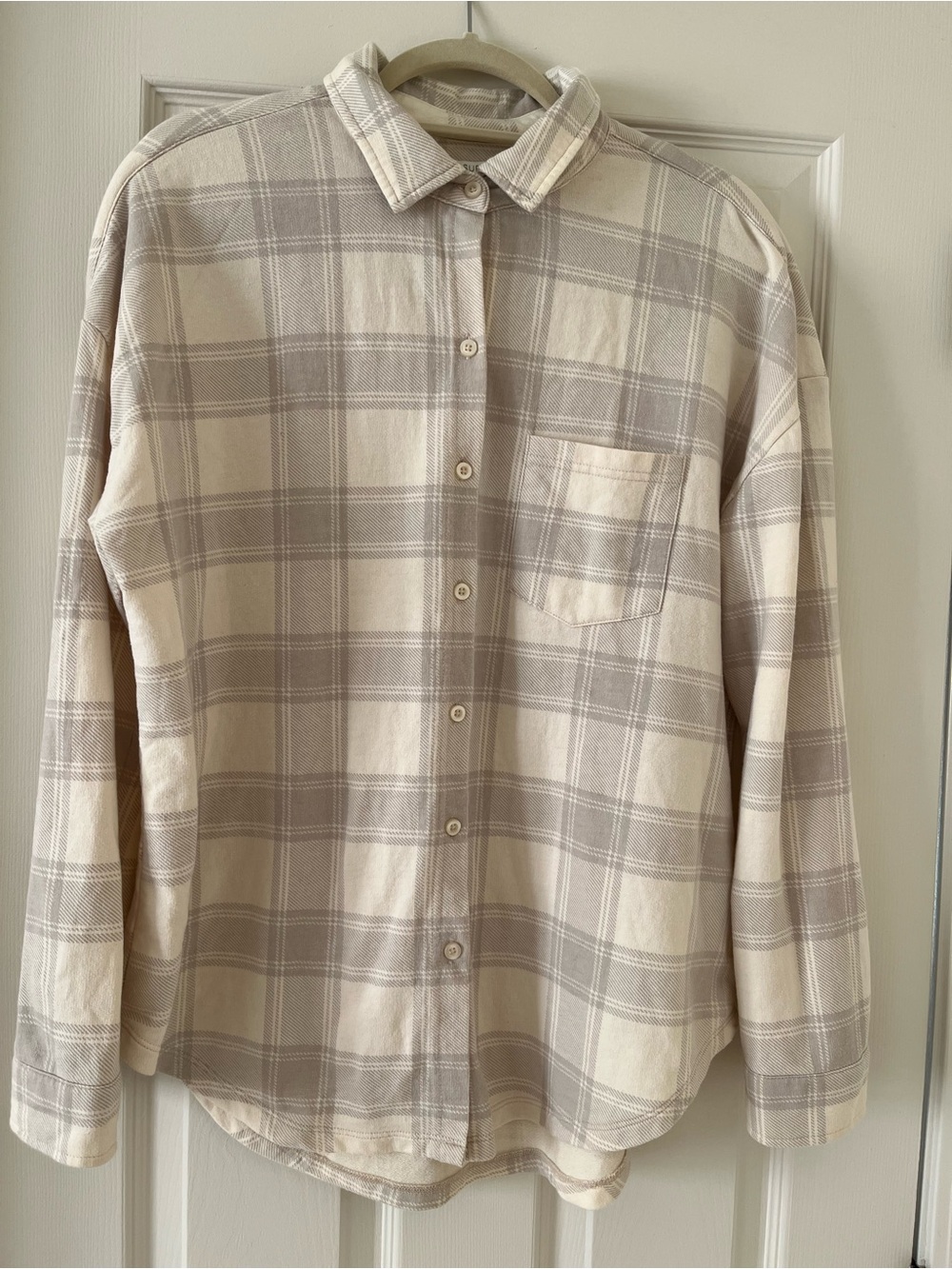 Z Supply River Plaid Shirt in Putty, Large, Beige Cream Flannel Fall Lumberjack - Picture 2 of 7